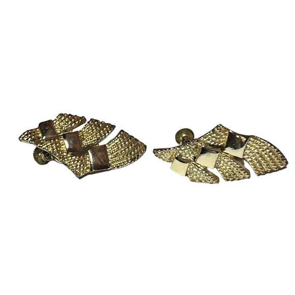 Vintage Coro Gold Tone Clip-On Earrings with Geometric Design - Picture 6 of 7